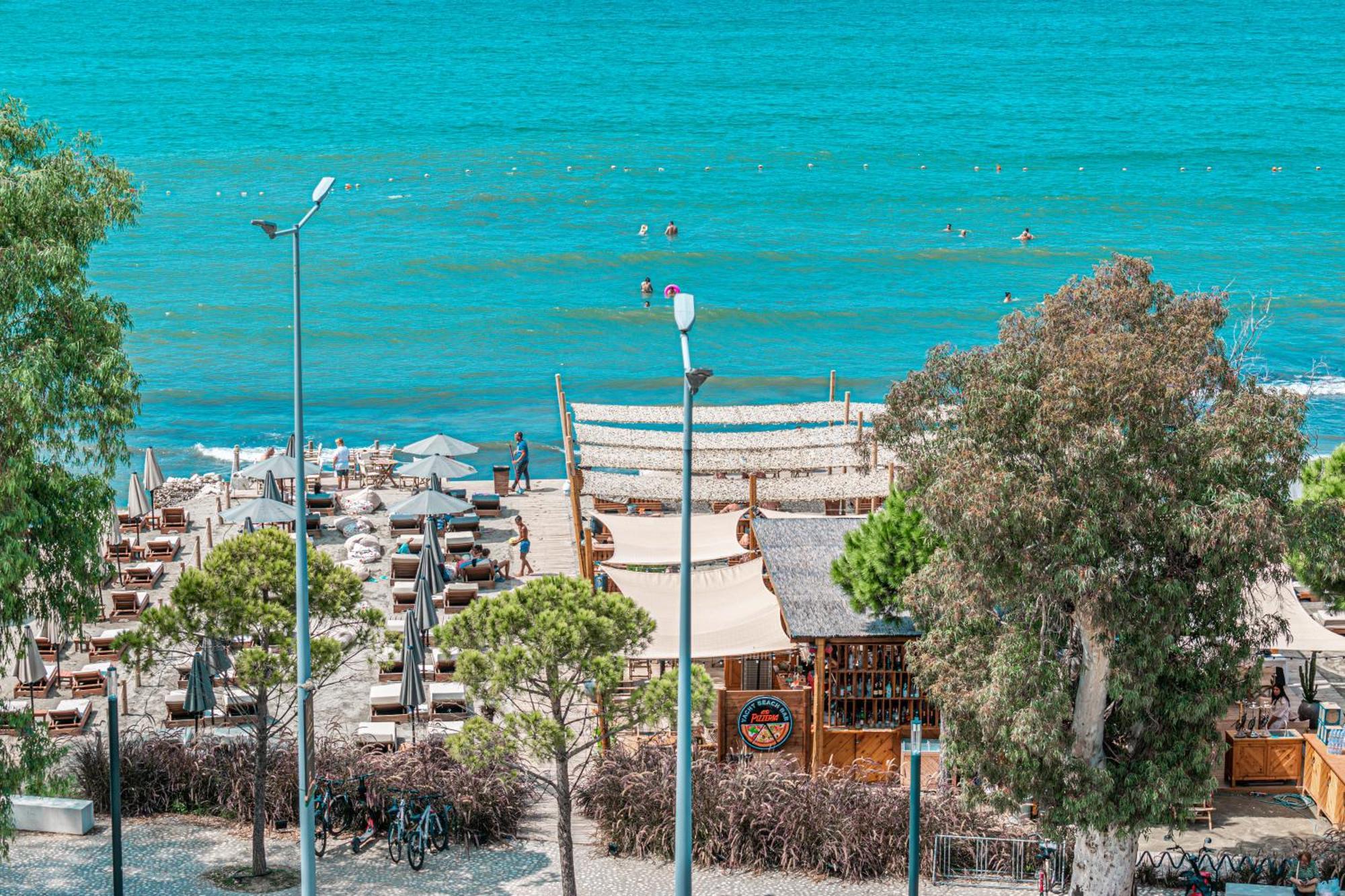 Yacht Hotel Vlorë Eksteriør billede